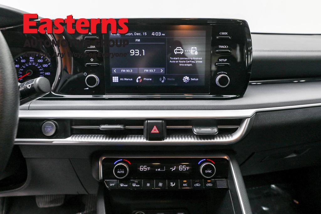 Used 2023 Kia K5 LXS image 12