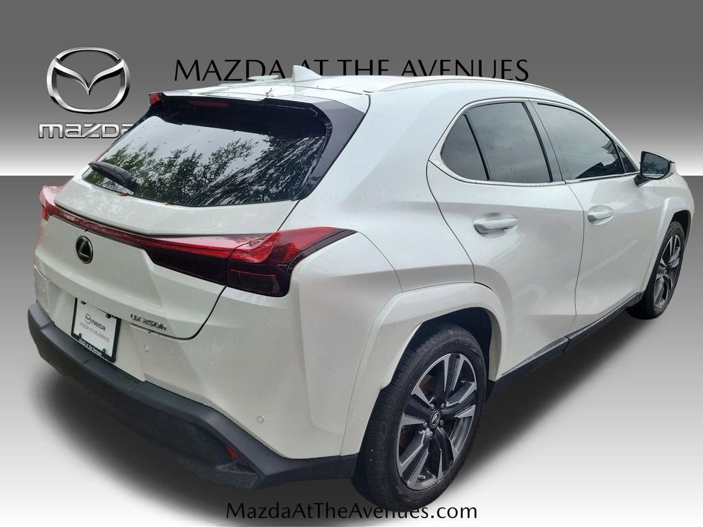 Used 2023 Lexus UX 250h FWD w/ Accessory Package (Z2) image 16