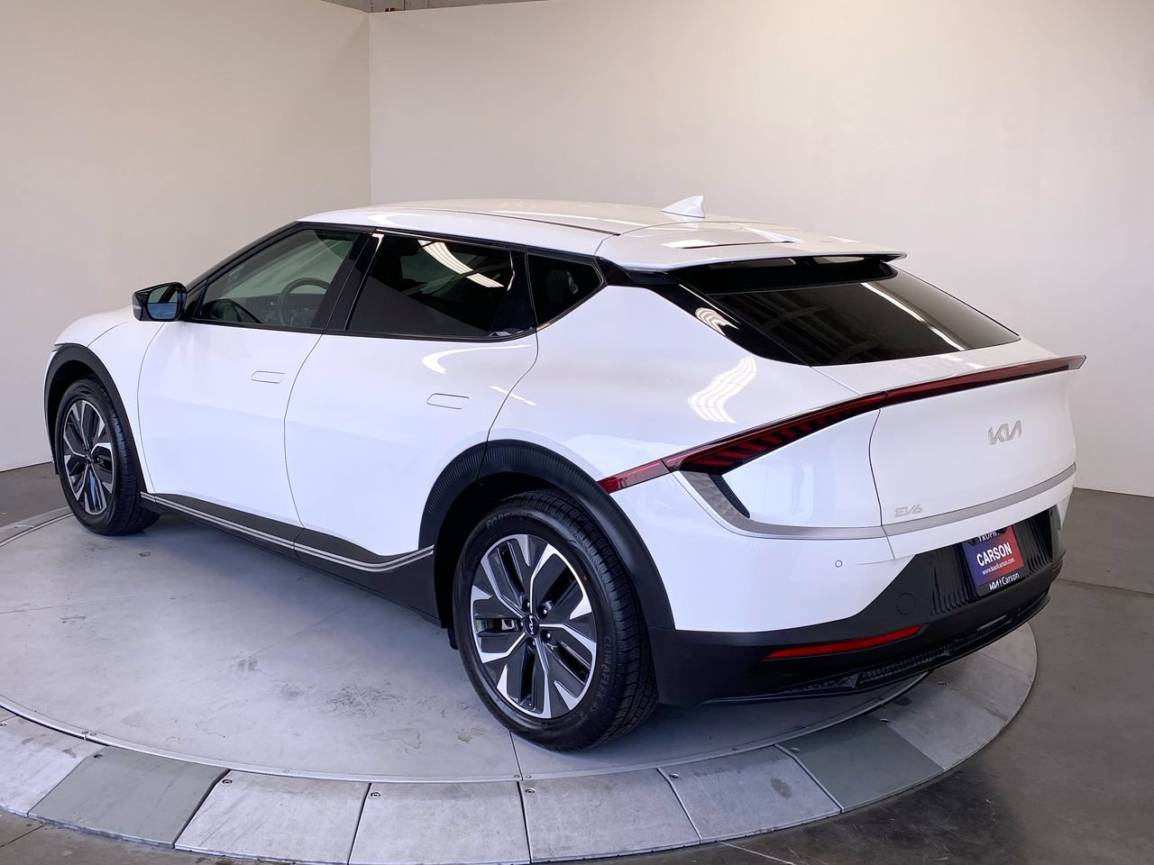 Certified 2024 Kia EV6 Light RWD image 3