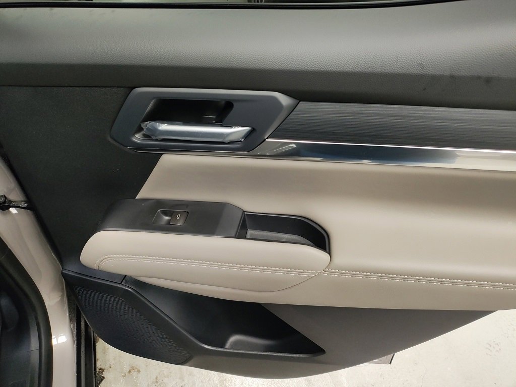 New 2026 GMC Terrain Elevation w/ Elevation Premium Package image 12