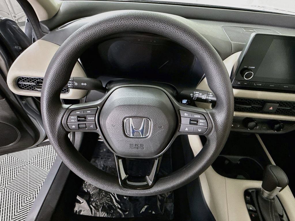 Used 2025 Honda HR-V LX image 19