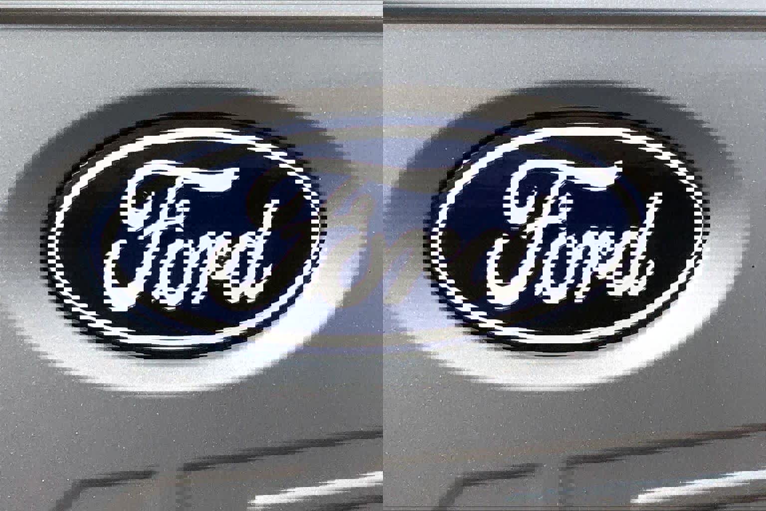 Used 2024 Ford F150 XLT w/ Mobile Office Package image 32