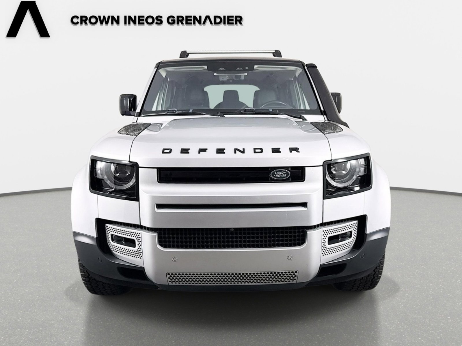 Used 2020 Land Rover Defender 110 First Edition AWD/4WD image 2