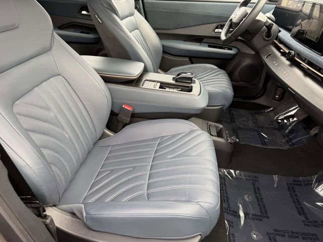 Used 2023 Nissan Ariya image 9