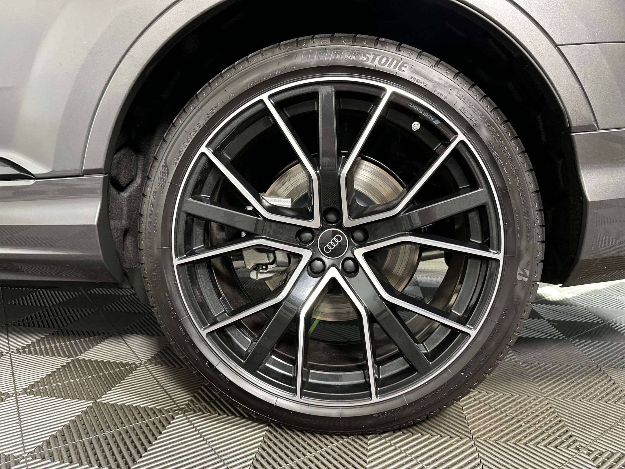 New 2025 Audi Q7 3.0T Premium Plus image 8
