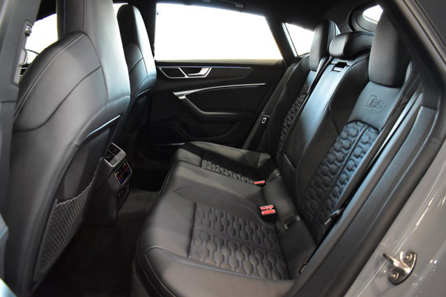 Used 2025 Audi RS 7 Performance AWD/4WD image 33
