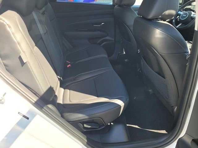New 2025 Hyundai Tucson Limited image 18
