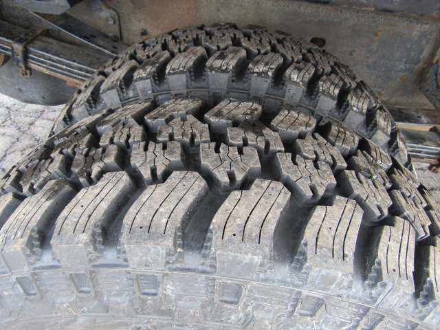 Used 2015 GMC Sierra 3500 2WD Regular Cab image 12