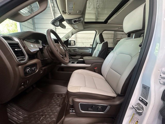 New 2026 RAM 1500 Laramie w/ Advanced Safety Group II AWD/4WD image 20