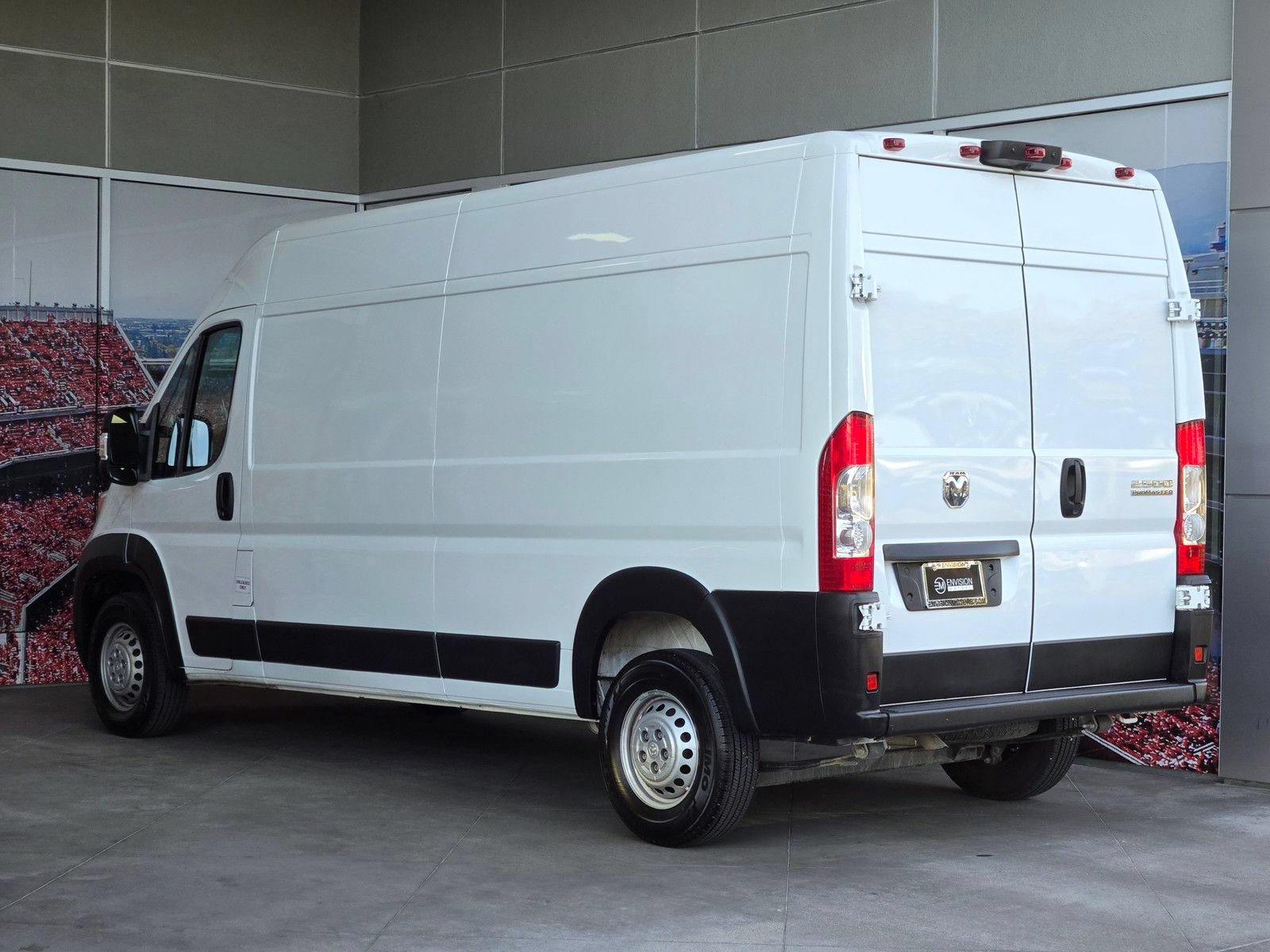 Used 2025 RAM ProMaster 2500 w/ Convenience Group FWD image 5