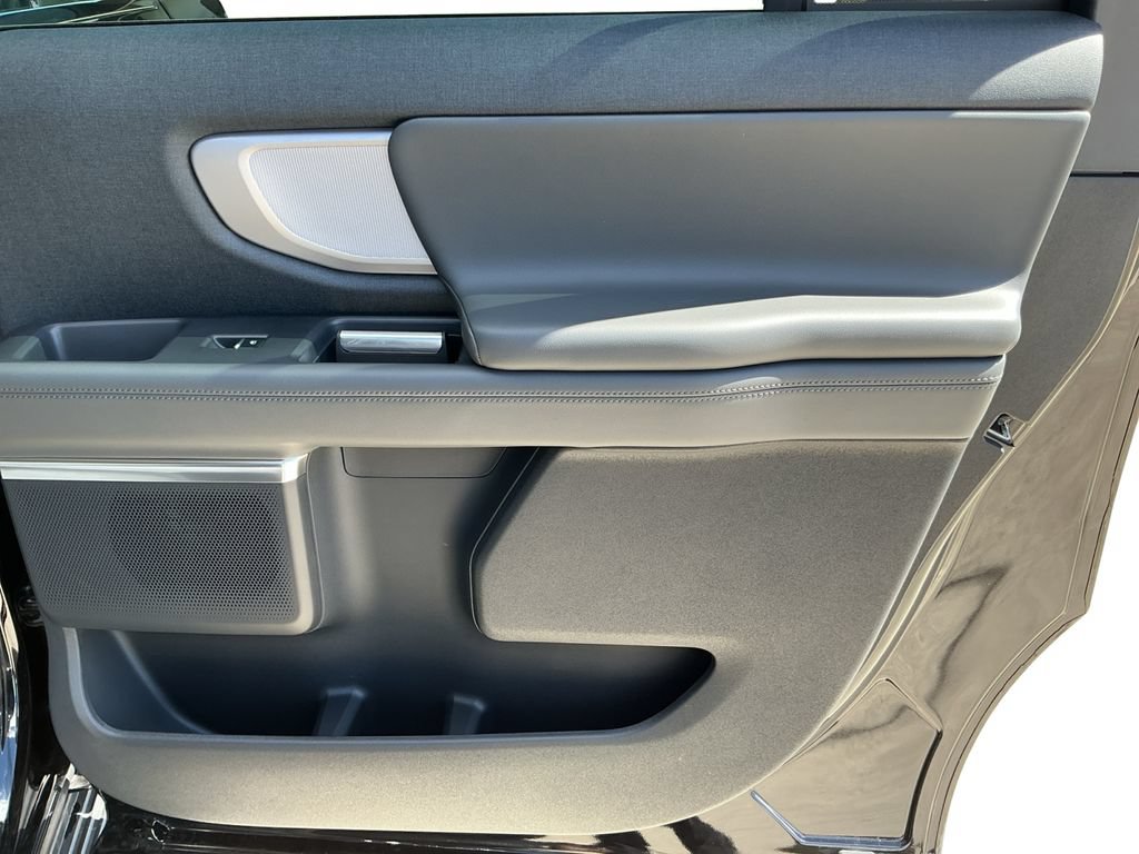 New 2026 Ford Expedition Max Active RWD image 25
