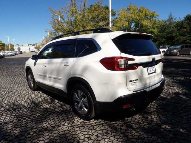 Certified 2025 Subaru Ascent Premium w/ Premium Package image 7