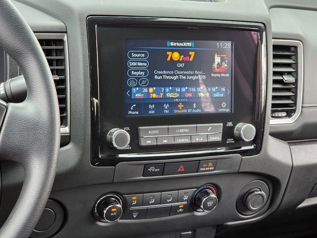 Used 2024 Nissan Frontier SV image 21