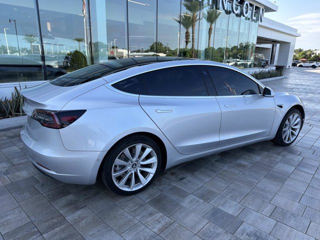 Used 2018 Tesla Model 3 Long Range RWD video 2