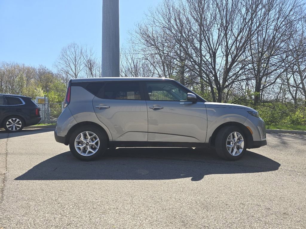 Used 2023 Kia Soul S image 15