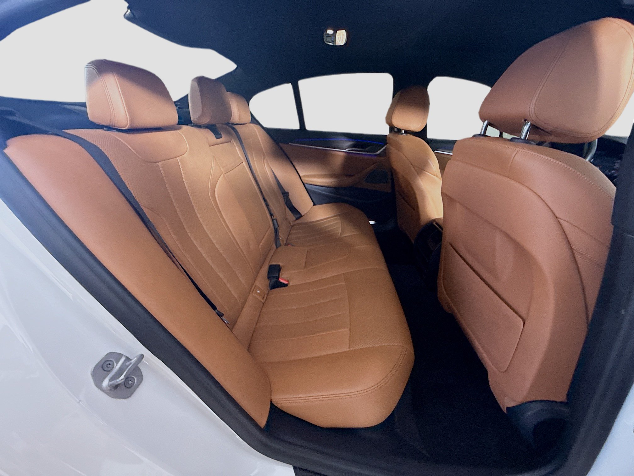 Used 2021 BMW 530i w/ Premium Package RWD image 27
