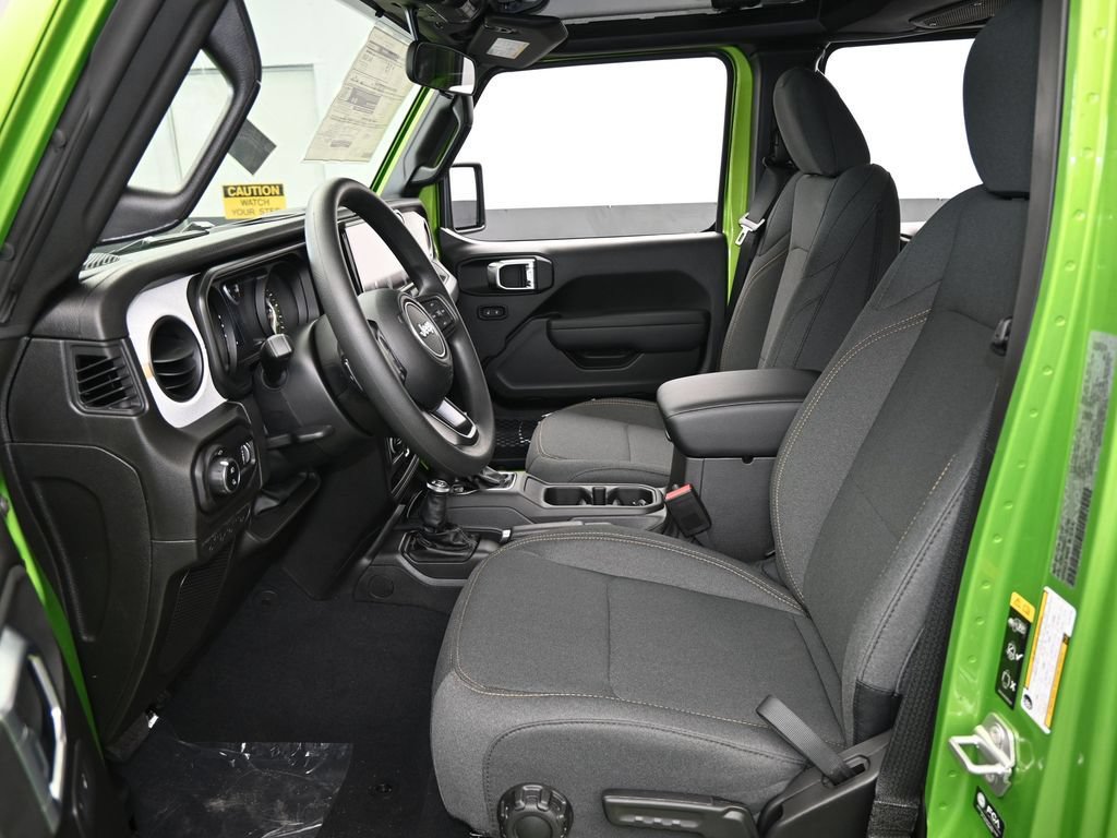 New 2026 Jeep Gladiator Sport AWD/4WD image 11