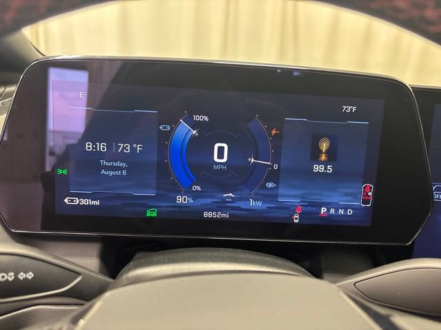 Used 2026 Chevrolet Equinox EV RS w/ Convenience Package II AWD/4WD image 31