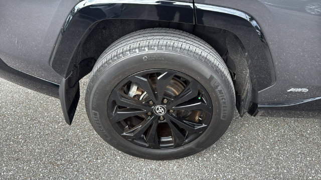 Used 2024 Toyota RAV4 XSE AWD/4WD image 12
