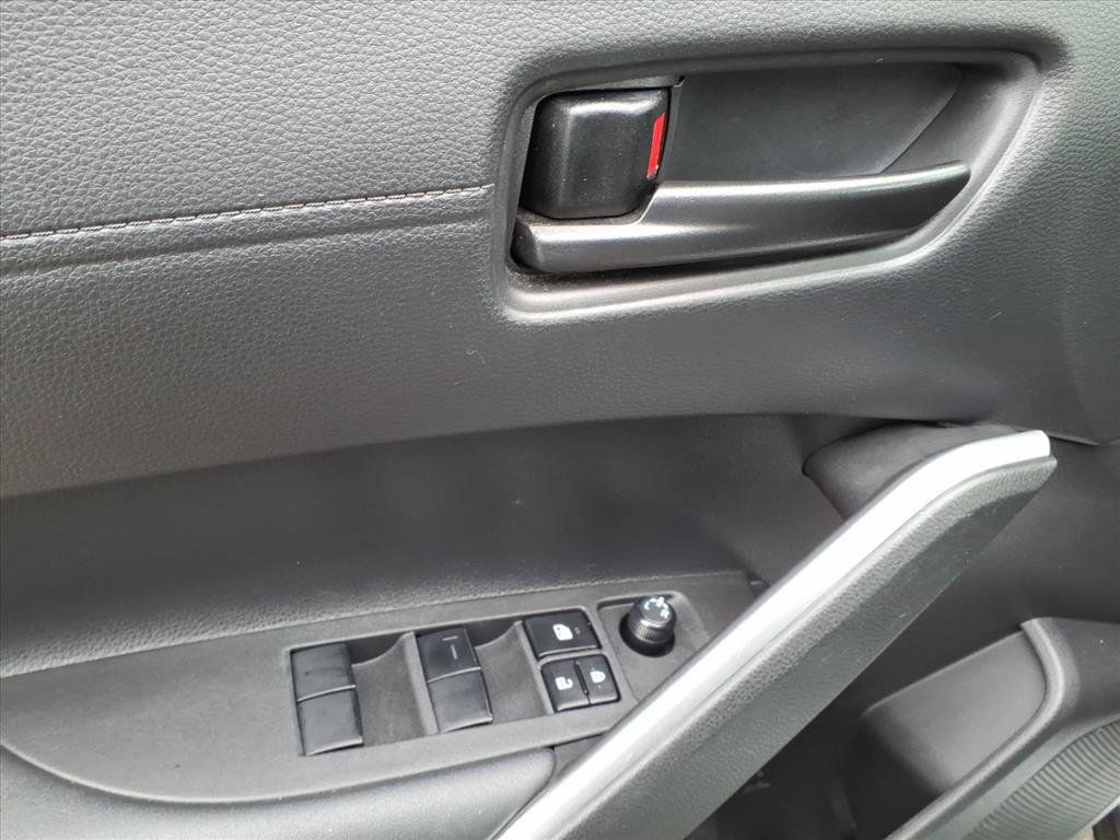 Certified 2022 Toyota Corolla Cross LE image 13