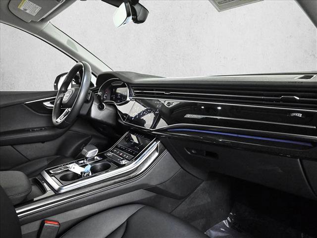 Used 2023 Audi Q7 Premium Plus w/ Premium Plus Package image 24