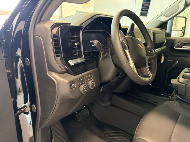 New 2026 Chevrolet Silverado 3500 LT AWD/4WD image 22