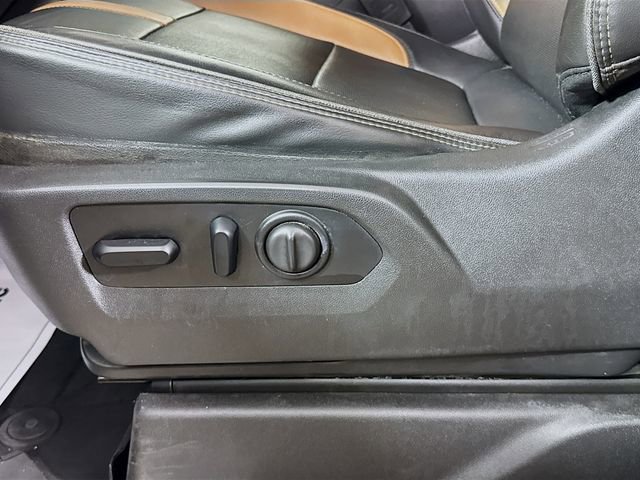 Used 2021 Chevrolet Silverado 2500 LTZ w/ Carhartt Edition image 21