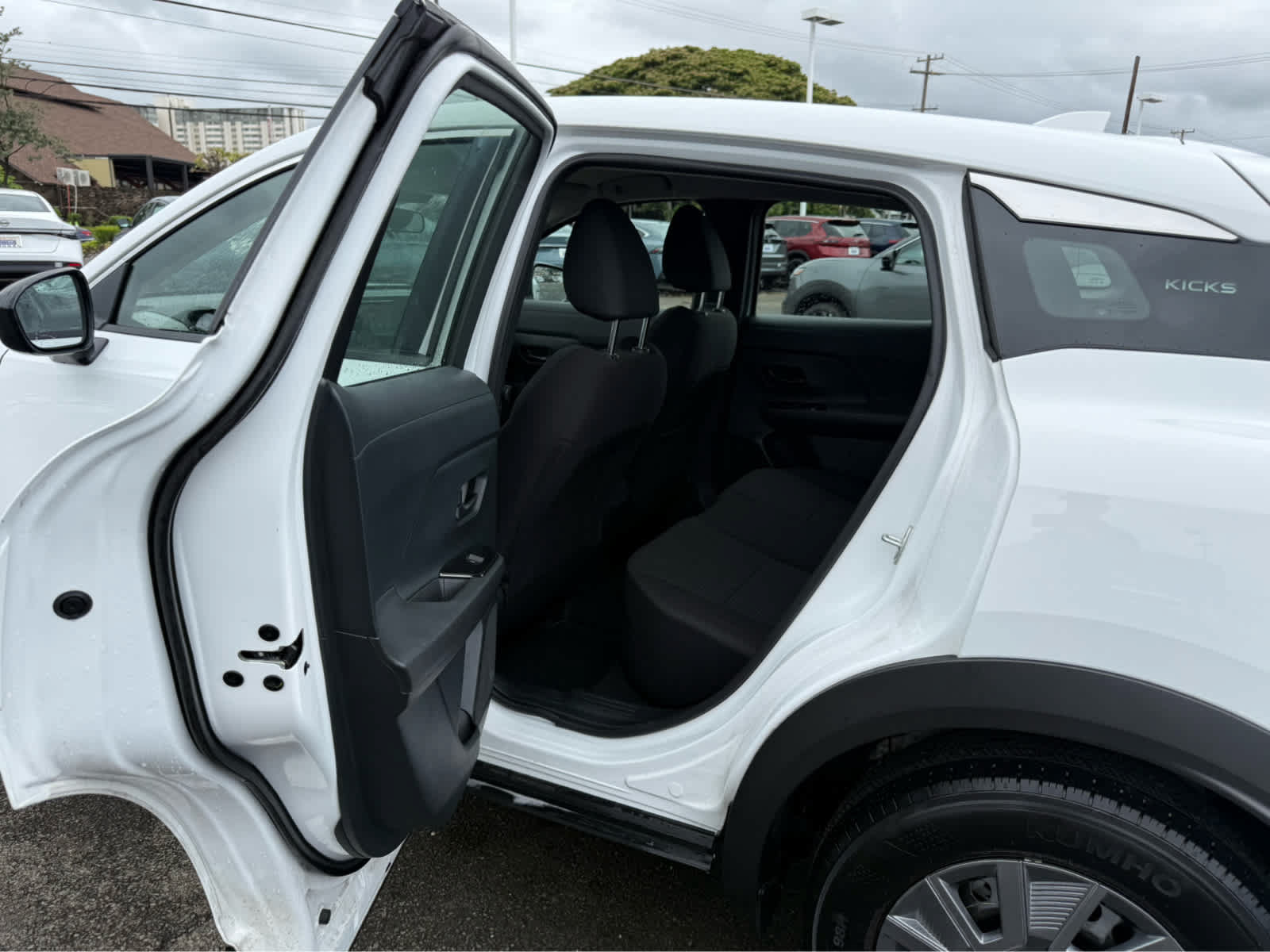 Certified 2025 Nissan Kicks S AWD/4WD image 9
