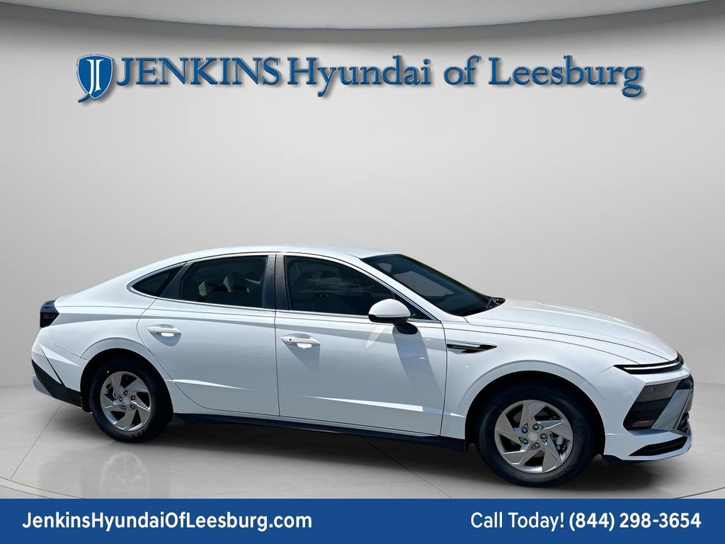 New 2026 Hyundai Sonata SE image 2