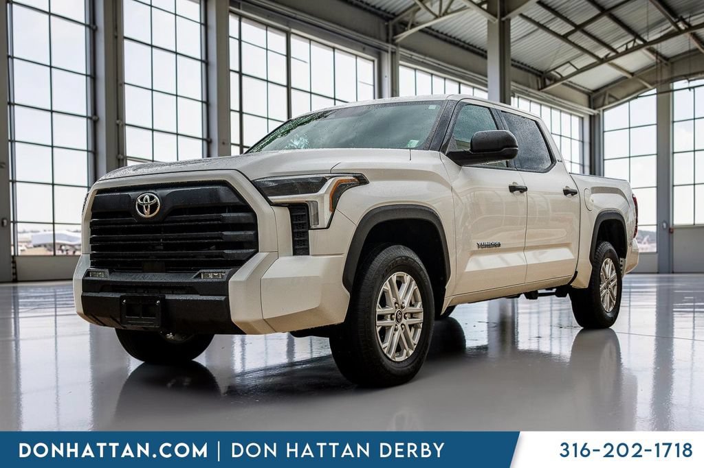 Used 2022 Toyota Tundra SR5 AWD/4WD image 1