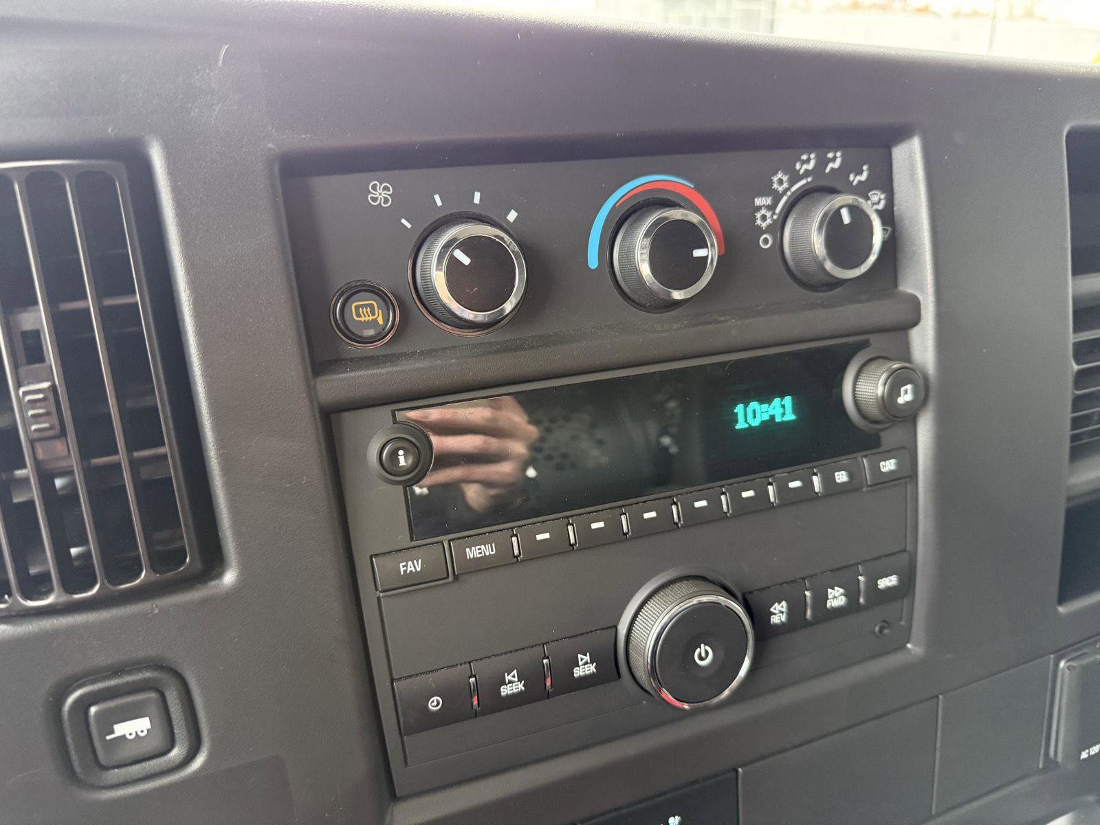 Used 2024 Chevrolet Express 2500 w/ Driver Convenience Package image 17