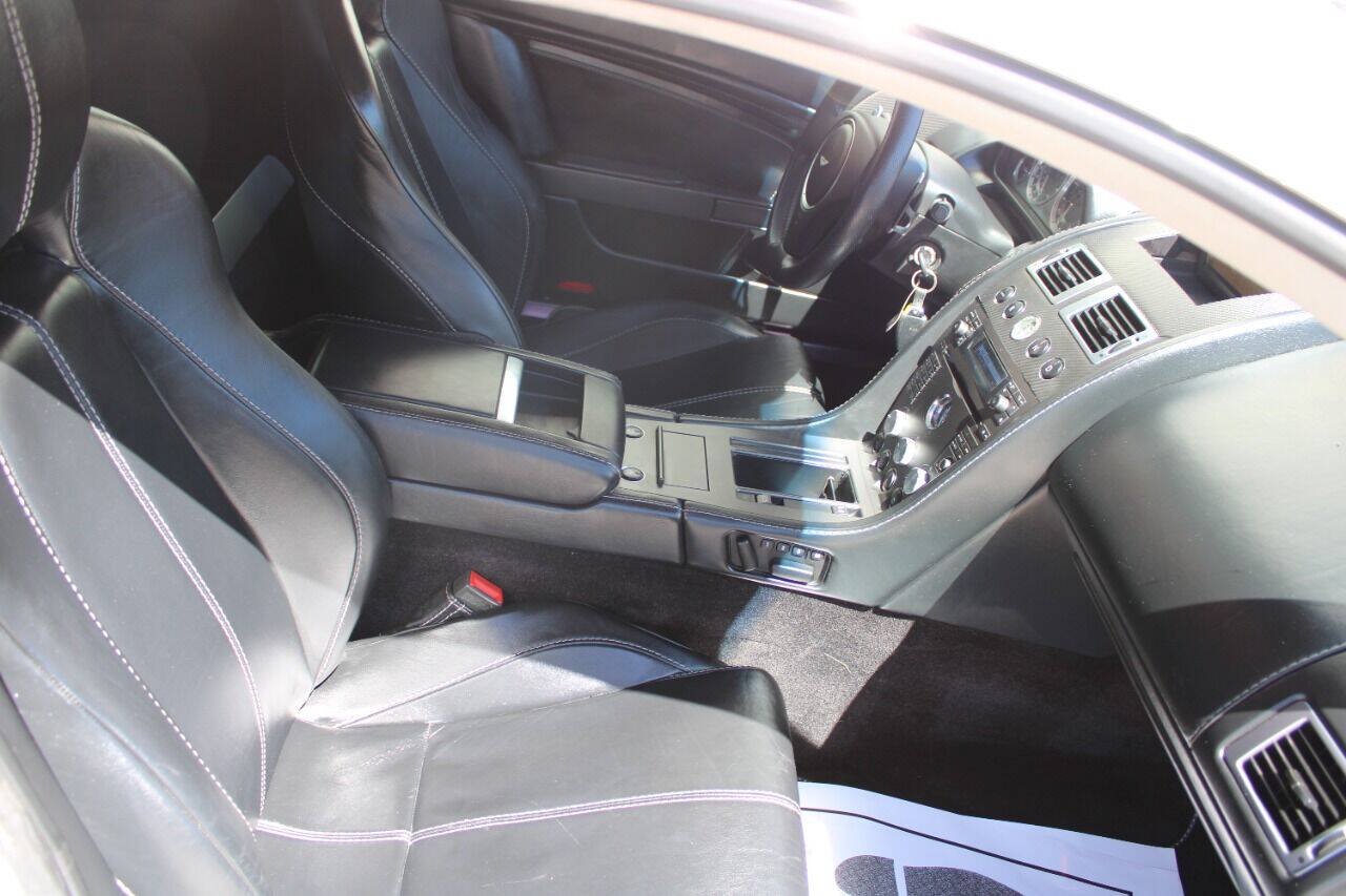 Used 2008 Aston Martin V8 Vantage Coupe RWD image 21