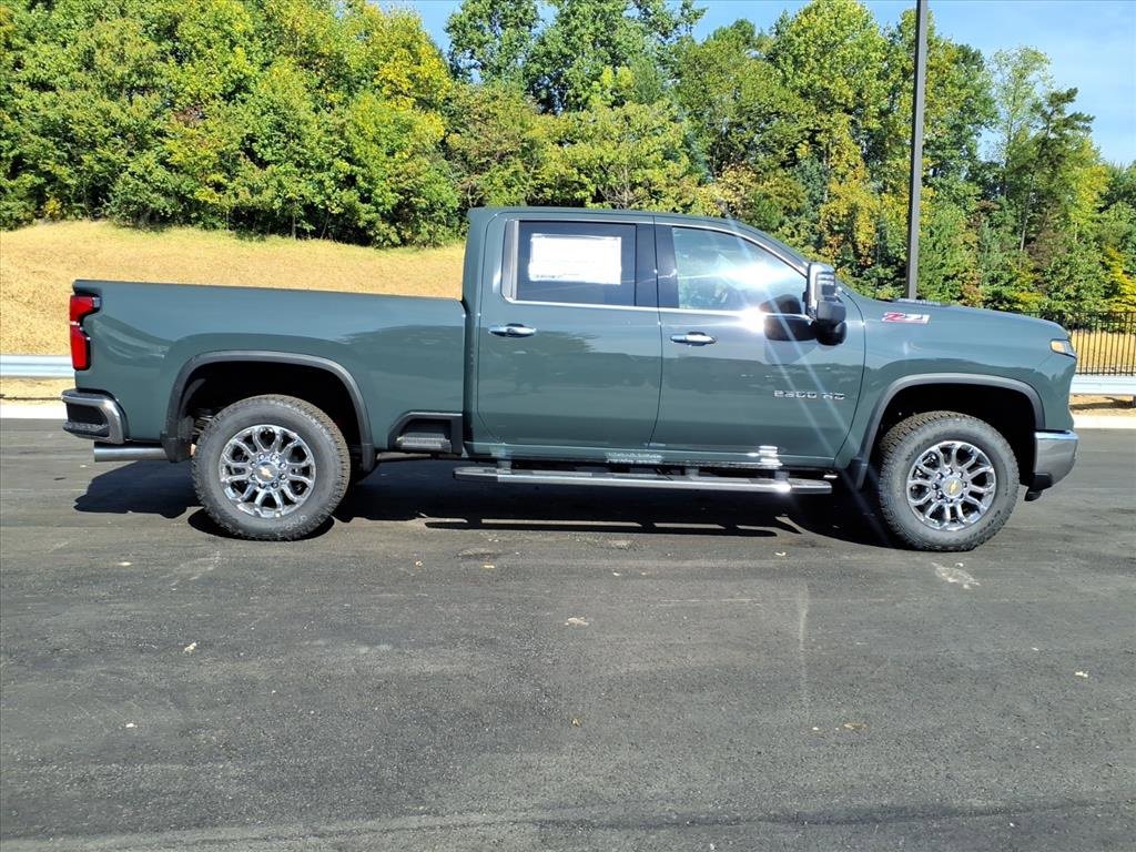 New 2026 Chevrolet Silverado 2500 LTZ w/ LTZ Premium Package image 30