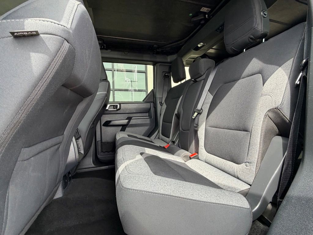 Used 2025 Ford Bronco Big Bend image 23