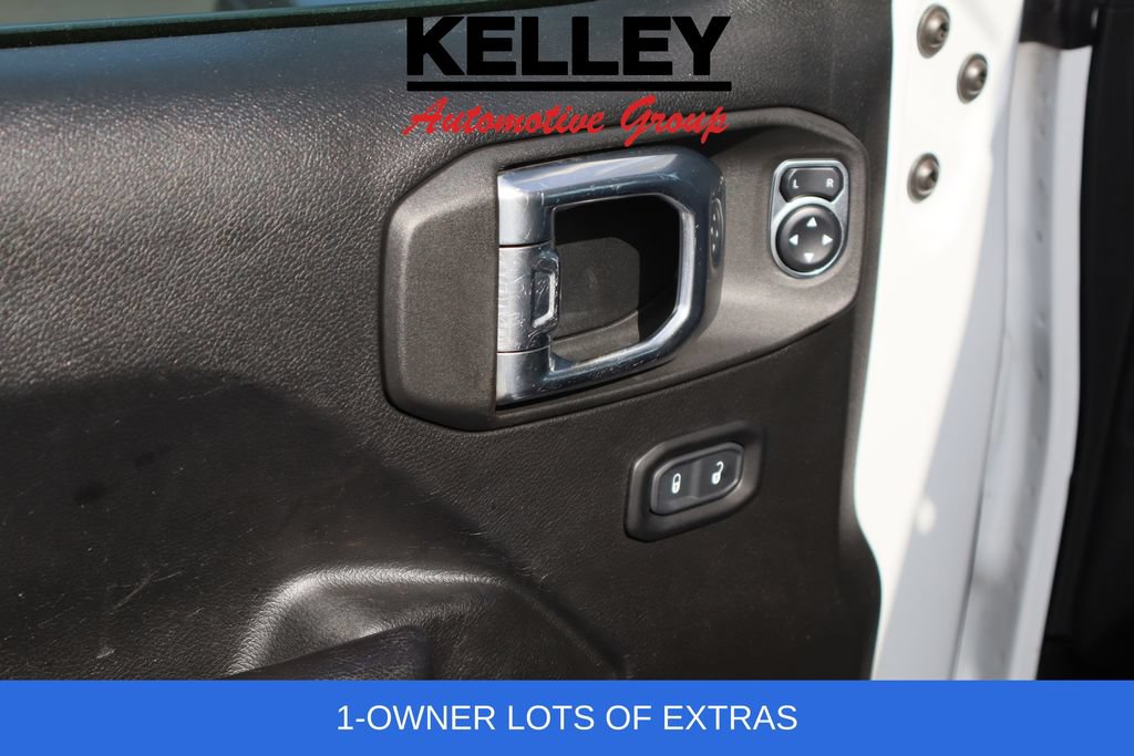 Used 2021 Jeep Wrangler Sport AWD/4WD image 21