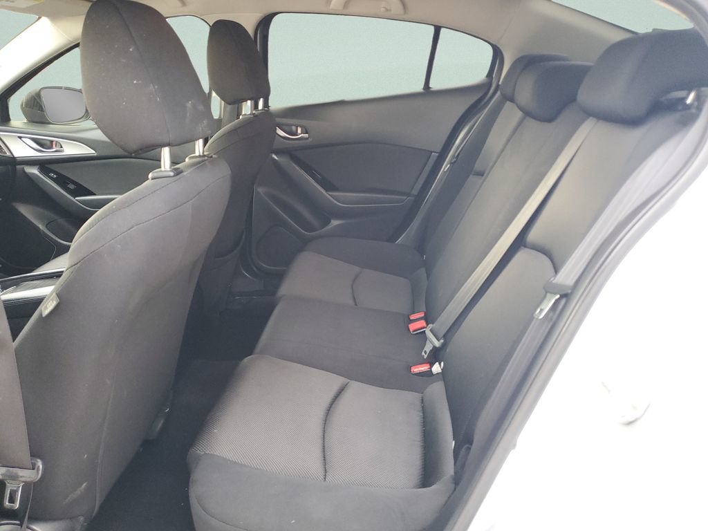 Used 2017 MAZDA MAZDA3 Sport FWD image 10