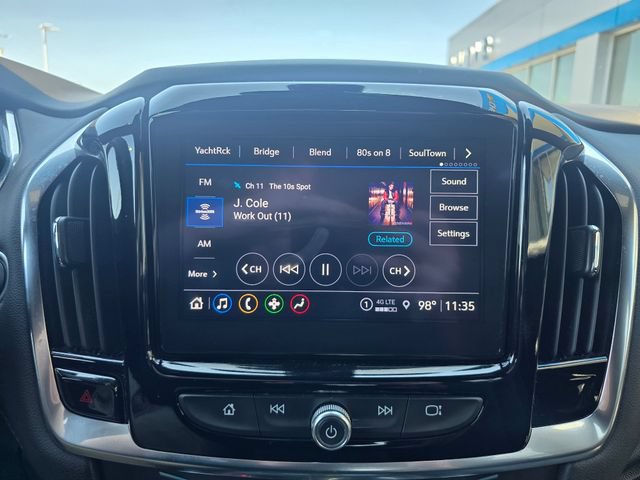 Used 2023 Chevrolet Traverse LT w/ Rear Camera Mirror Package AWD/4WD image 17