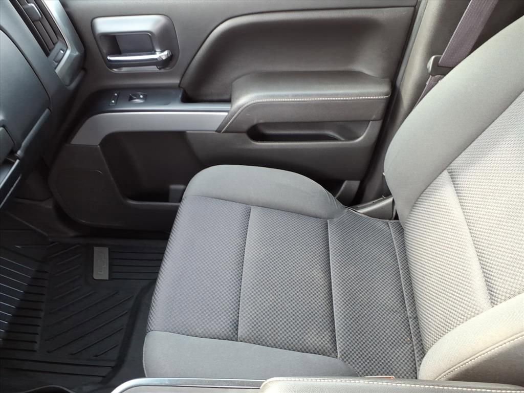 Used 2017 Chevrolet Silverado 1500 LT w/ All Star Edition image 28