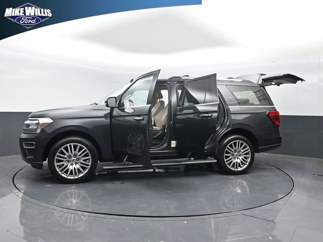 Certified 2022 Ford Expedition Limited RWD image 28