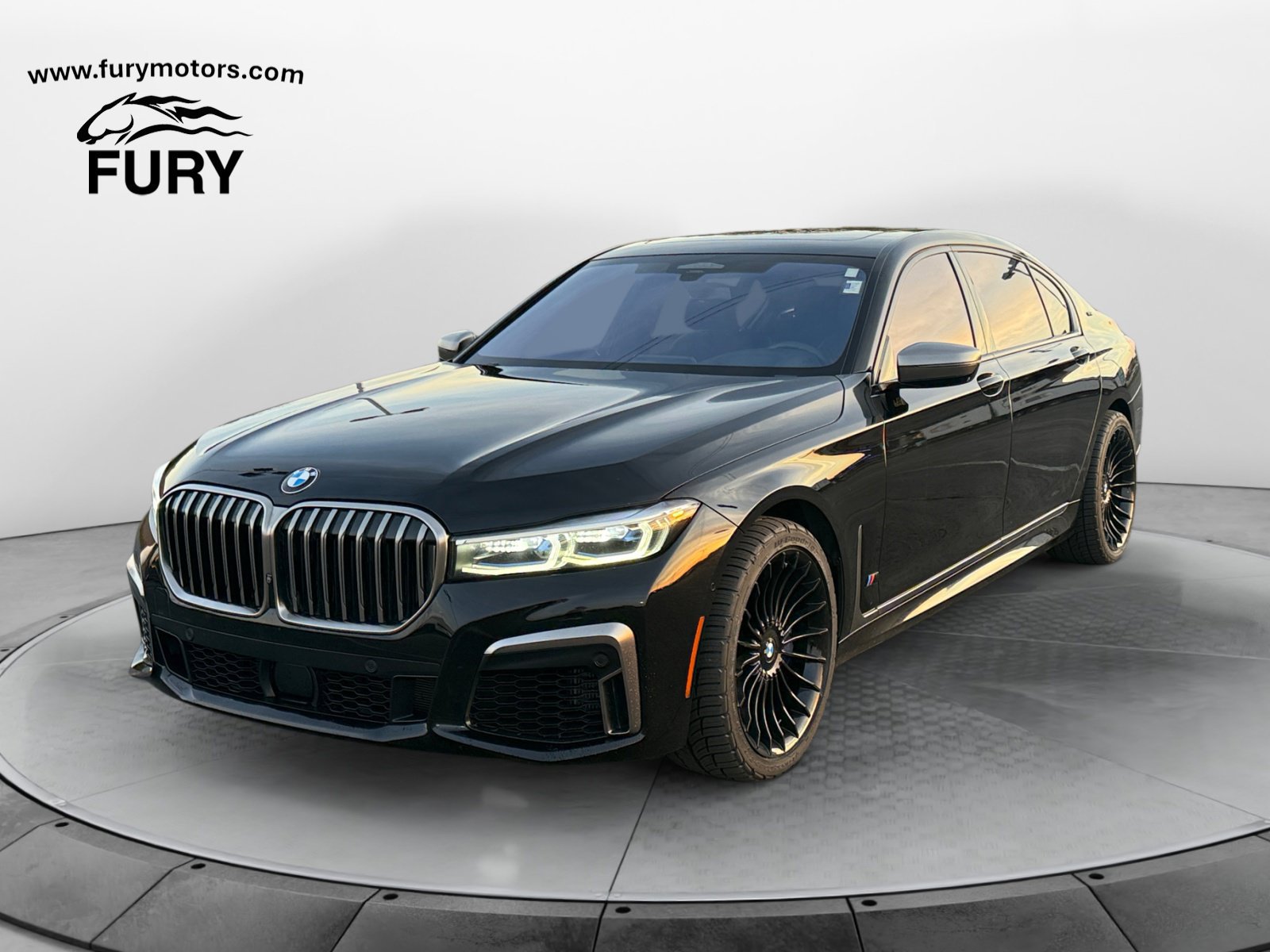 Used 2020 BMW M760i xDrive w/ Luxury Rear Seating Package AWD/4WD image 8