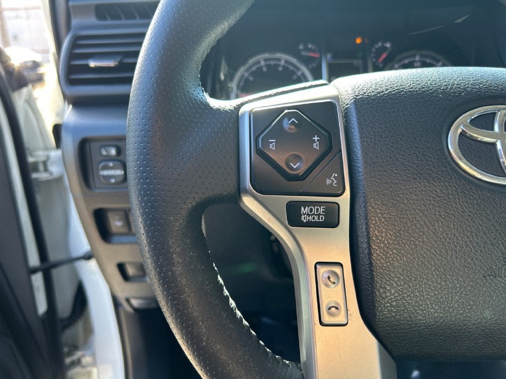 Used 2021 Toyota 4Runner Limited AWD/4WD image 16