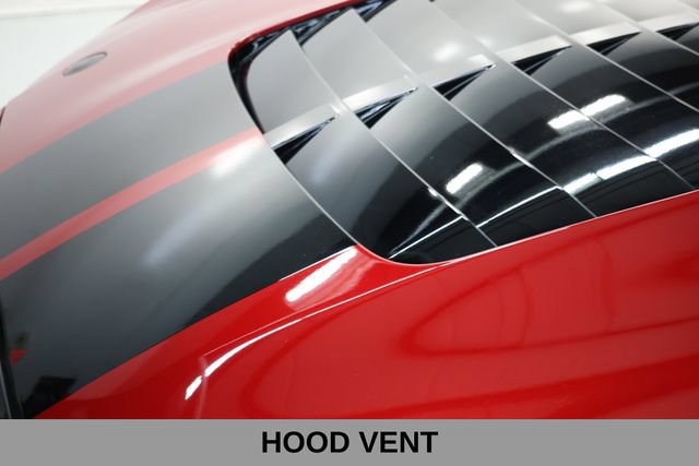 Used 2020 Ford Mustang Shelby GT500 w/ Carbon Fiber Track Pack RWD image 48