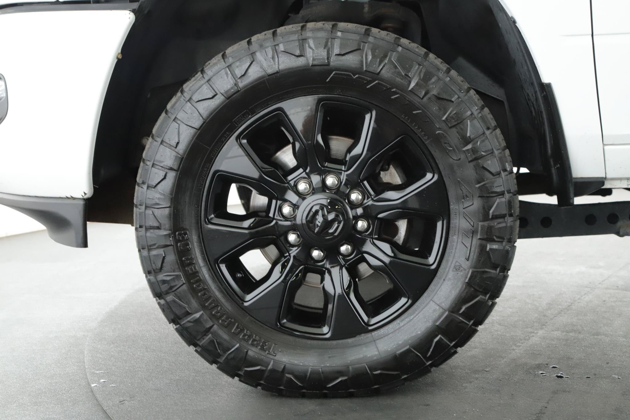 Used 2022 RAM 2500 Big Horn w/ Level C Equiment Group AWD/4WD image 19