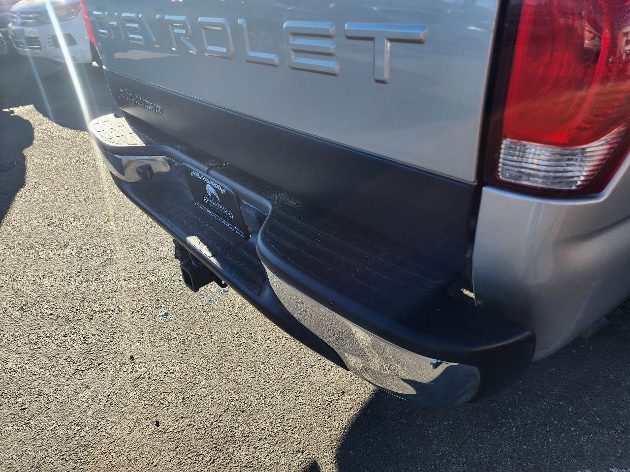 Used 2004 Chevrolet Avalanche Z71 w/ Sun And Sound Package image 37