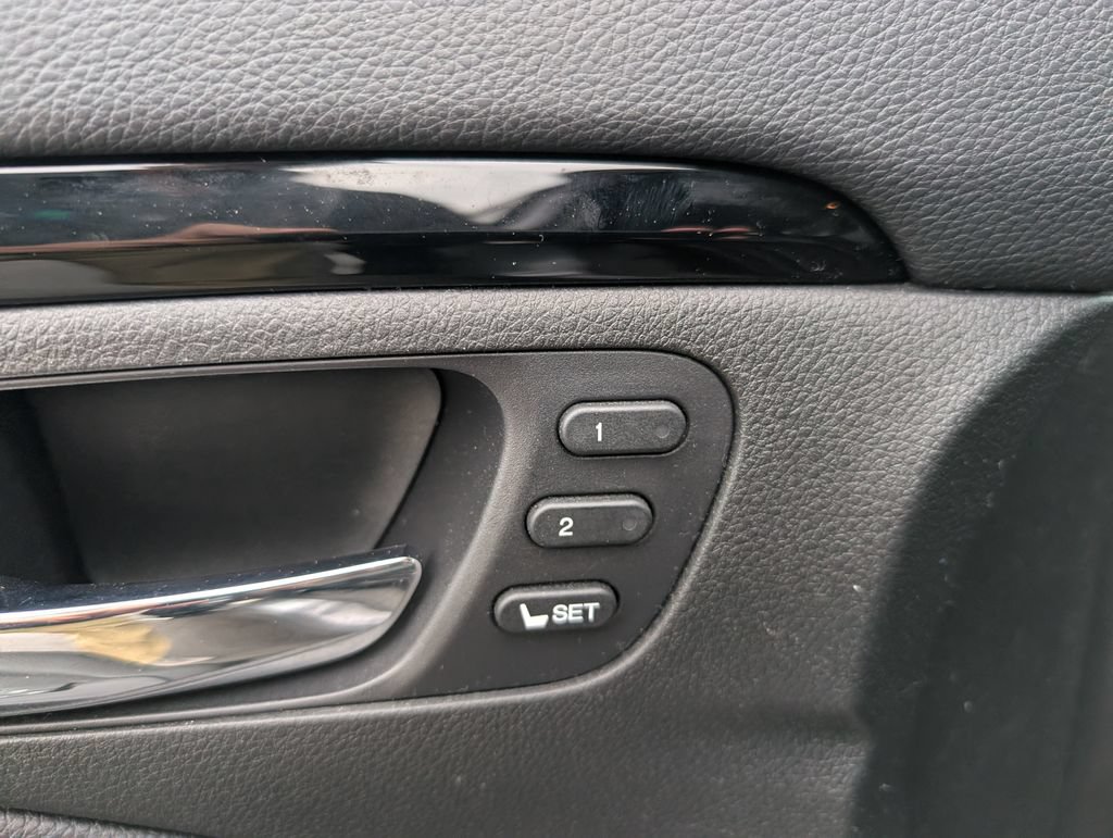Used 2019 Honda Pilot Elite image 16