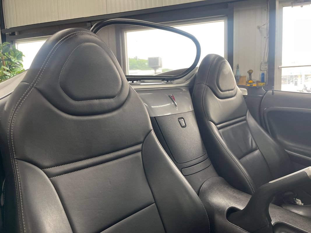 Used 2007 Pontiac Solstice Convertible w/ Premium Package RWD image 51