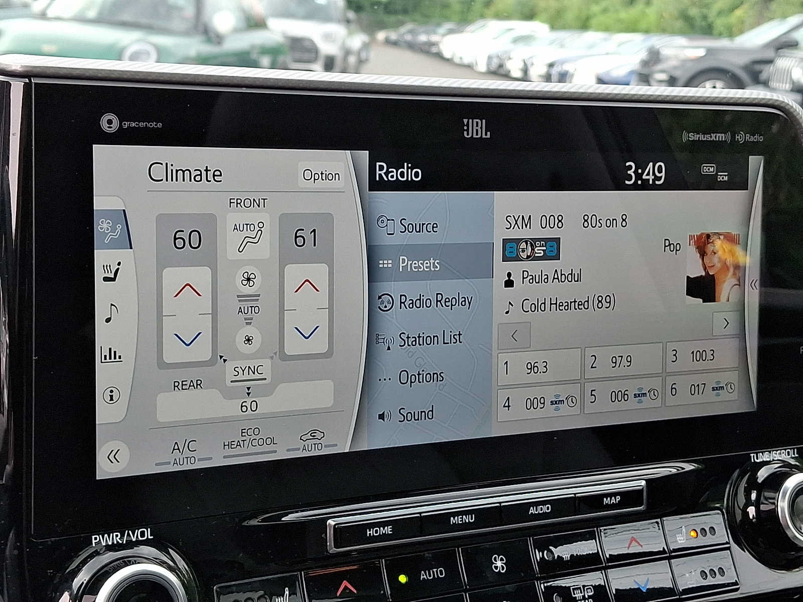 Used 2021 Toyota Highlander Platinum AWD/4WD image 19