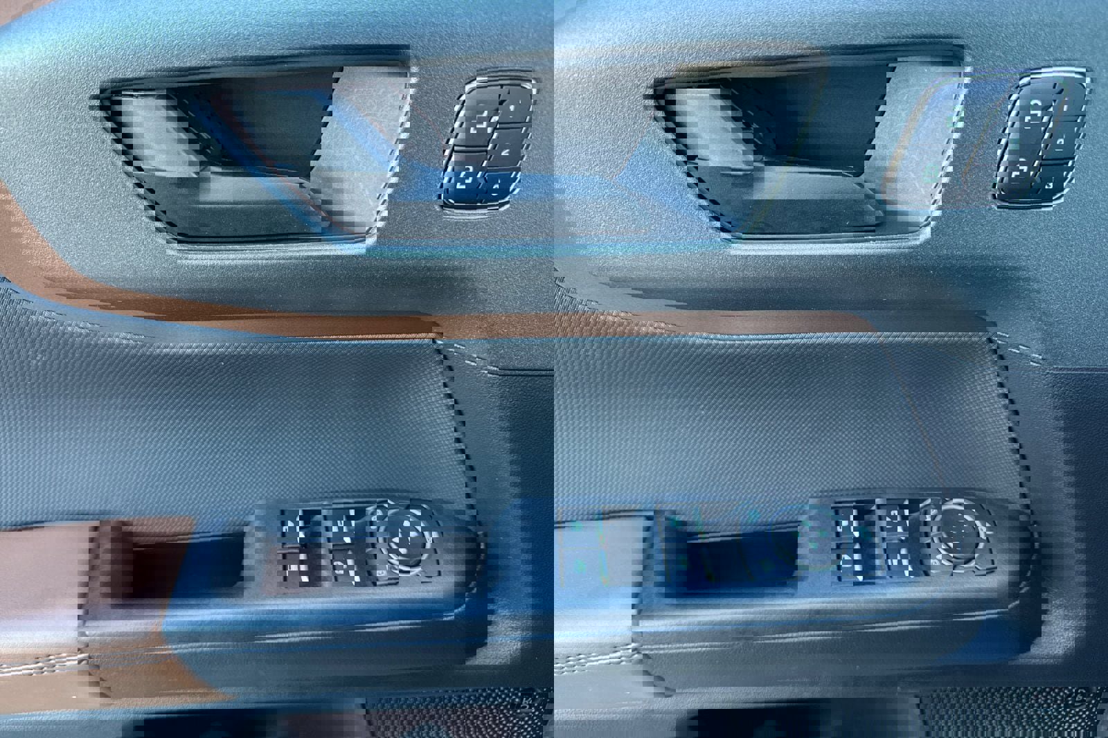 Certified 2025 Ford Bronco Sport Outer Banks w/ Outer Banks Tech Package+ image 12