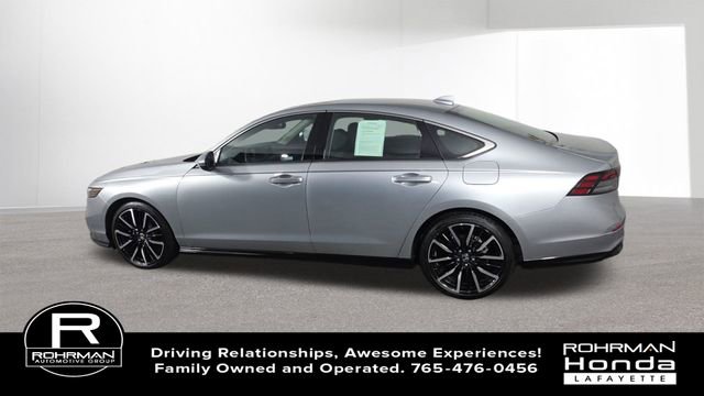 Used 2024 Honda Accord Touring image 6
