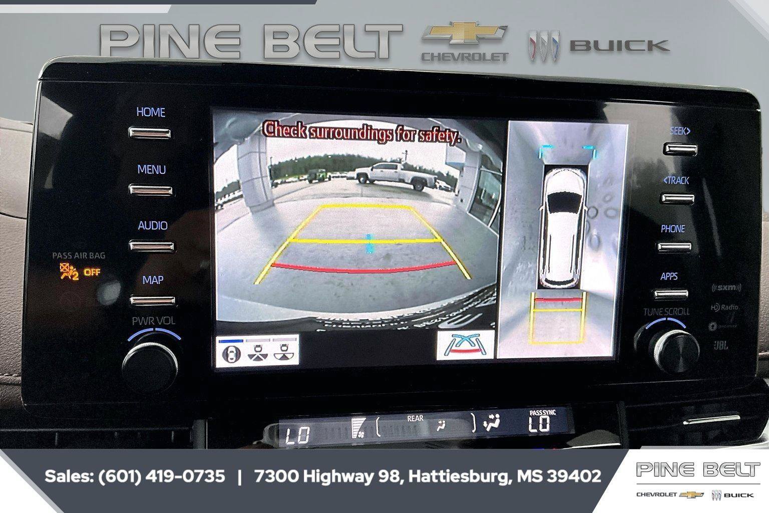 Used 2024 Toyota Sienna Platinum AWD/4WD image 15